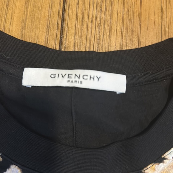 Givenchy floral shirt - Picture 2 of 6